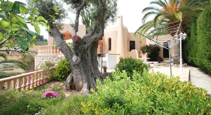 Chrisuli - Well Furnished Villa With Panoramic Views In مورايرا الغرفة الصورة