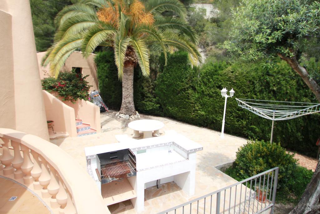 Chrisuli - Well Furnished Villa With Panoramic Views In مورايرا الغرفة الصورة