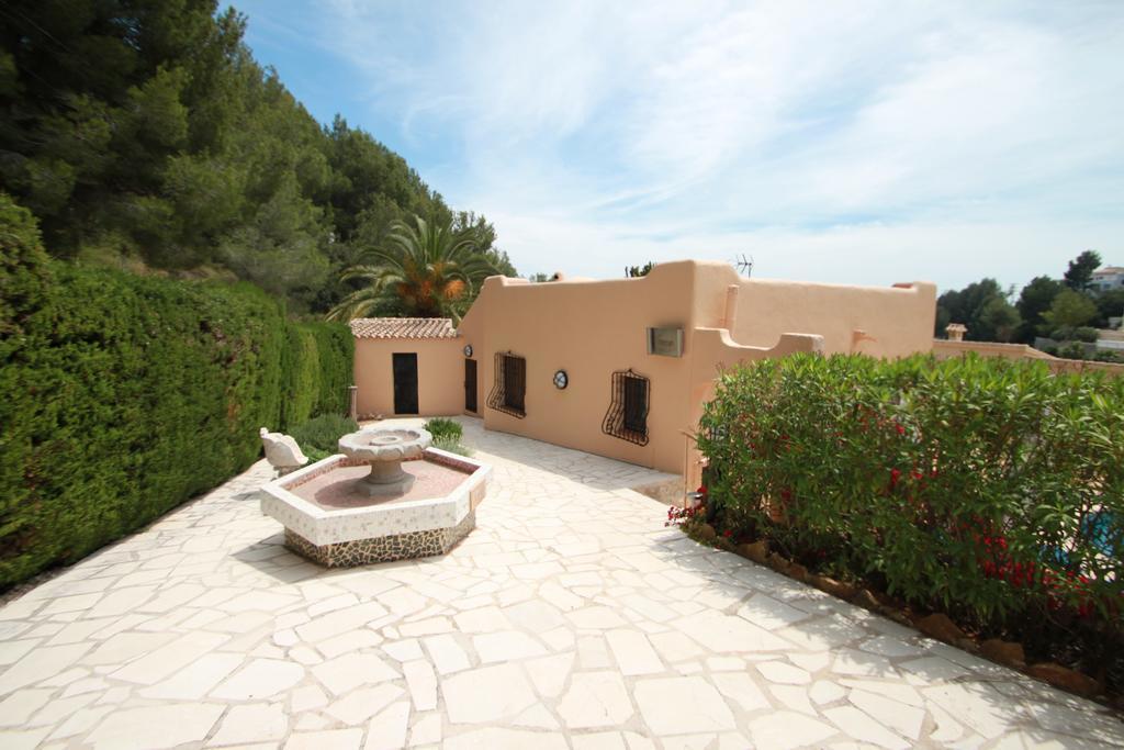 Chrisuli - Well Furnished Villa With Panoramic Views In مورايرا الغرفة الصورة